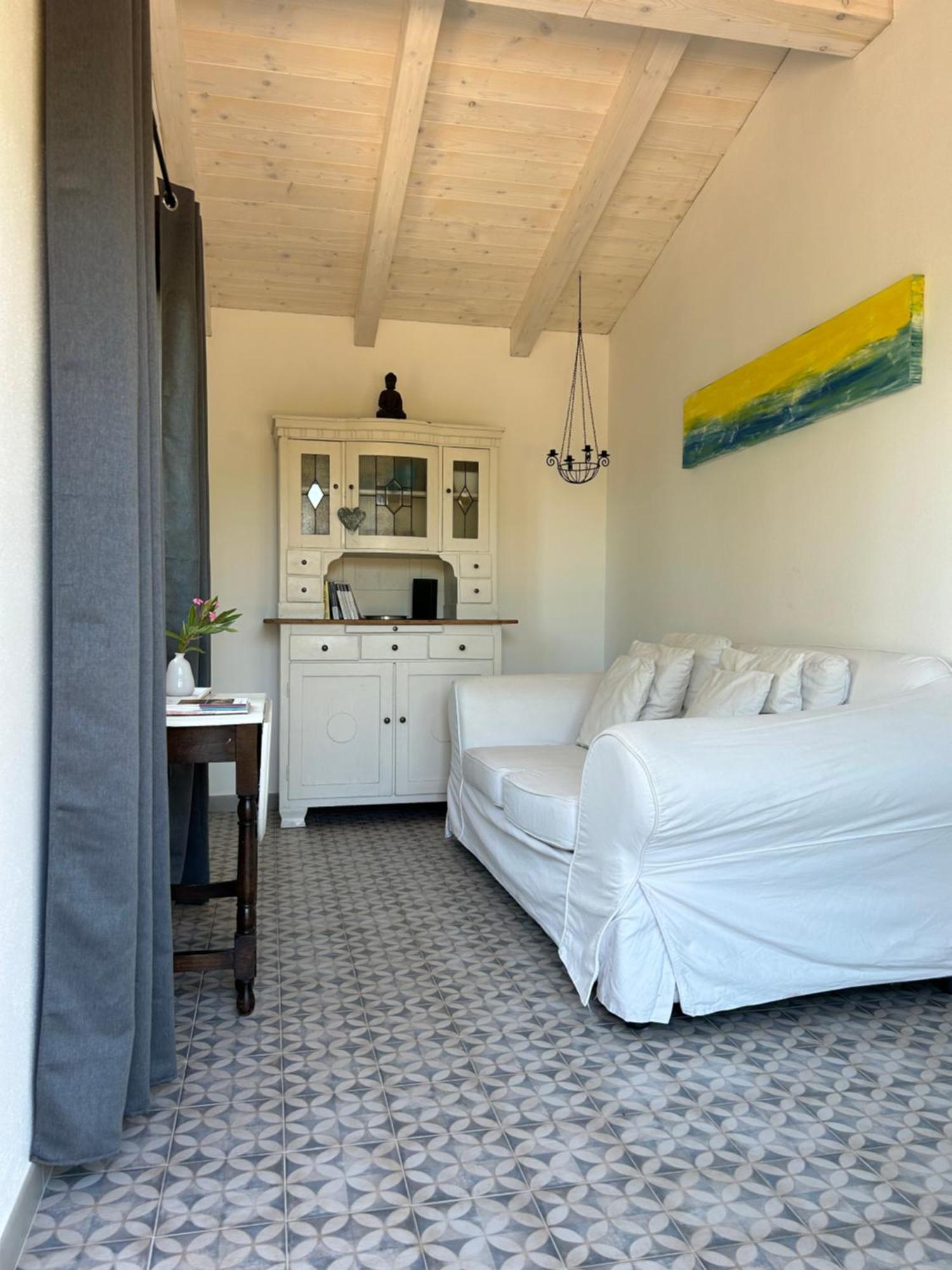 La Piana Holiday House Bassacutena Ngoại thất bức ảnh